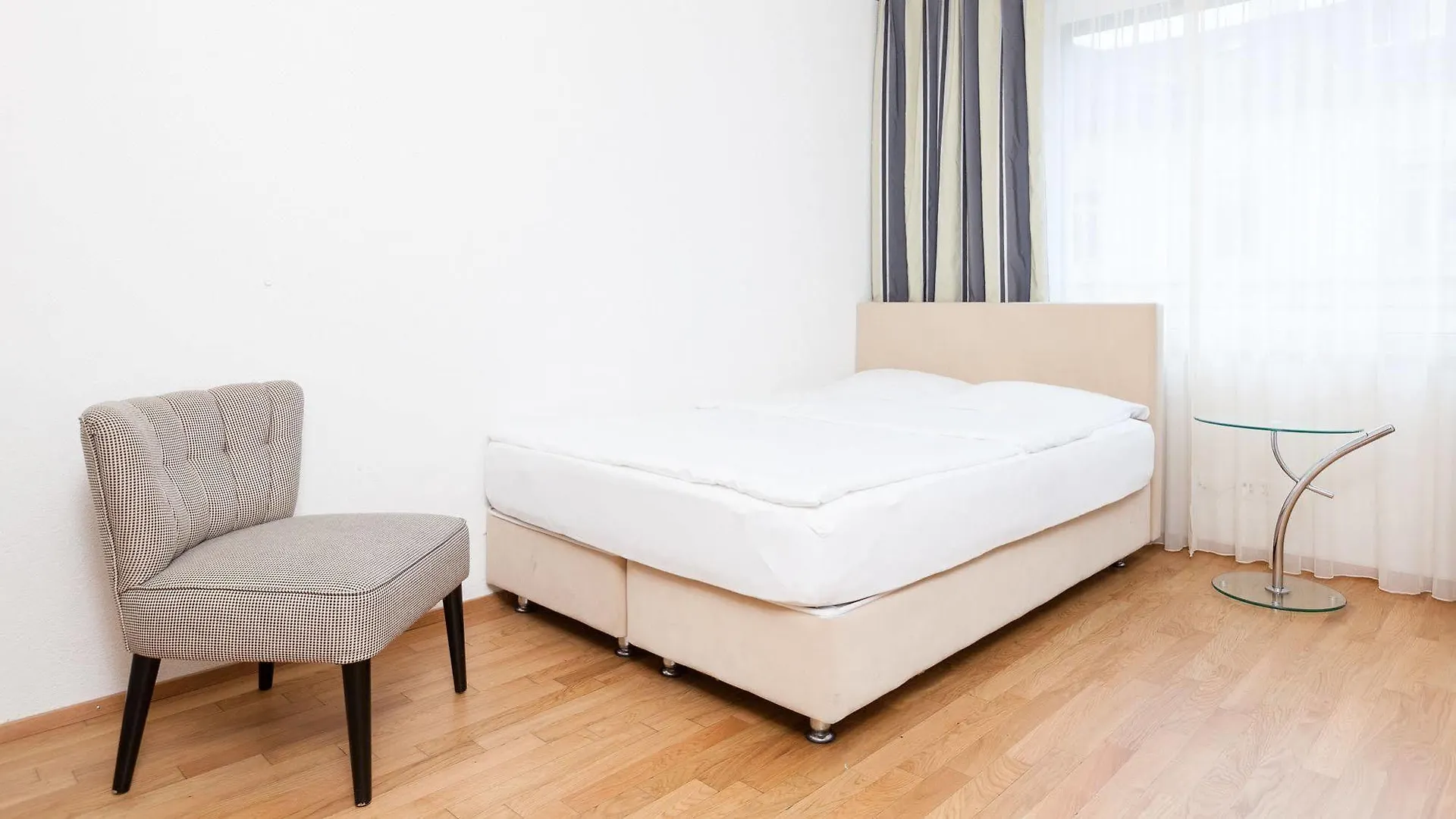 Appartement Swiss Star Longstreet - Self Check-In à Zurich